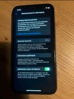 iPhone 11 Lila, 64 GB, 77% Akku, Risse in Rückseite Niedersachsen - Friesoythe Vorschau