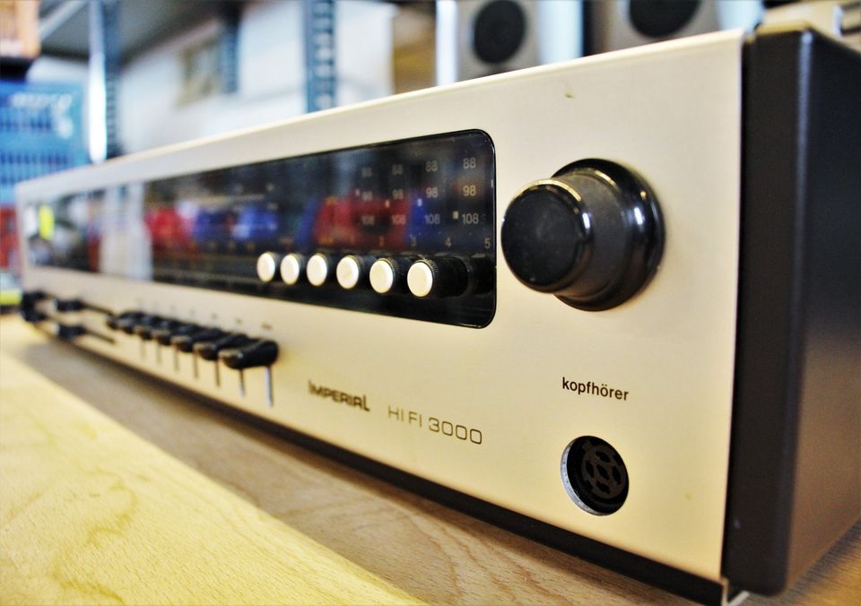 Imperial HiFi 3000 Radio im Holzgehäuse mit Edelstahlblende in Oeversee