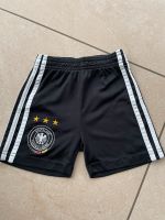 DFB Fussballhose Fußballhose Trainingshose Gr. 80 Adidas München - Bogenhausen Vorschau