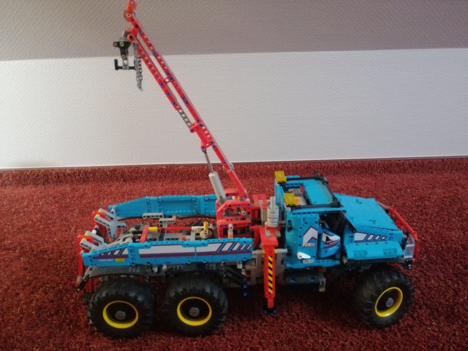 LEGO Technic Abschleppwagen, Truck (42070) in Wilhelmshaven