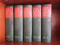Der neue Brockhaus in 5 Bänden, antik, vintage sehr gut Hessen - Bad Homburg Vorschau