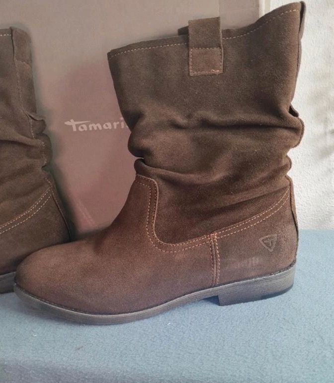 Tamaris Stiefeletten Stiefel Größe 40 olivgrün schlammgrün in Püttlingen