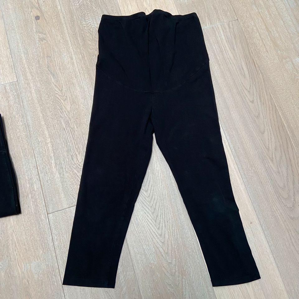 Paket Umstandskleidung, 2xHose, 1xKleid, 2xShirts, S/M in Grabenstätt