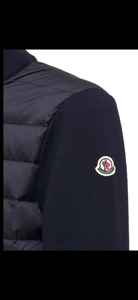 Moncler Jacke Moncler Strickjacke mit Wattierung navy Gr. Xl in Hamburg