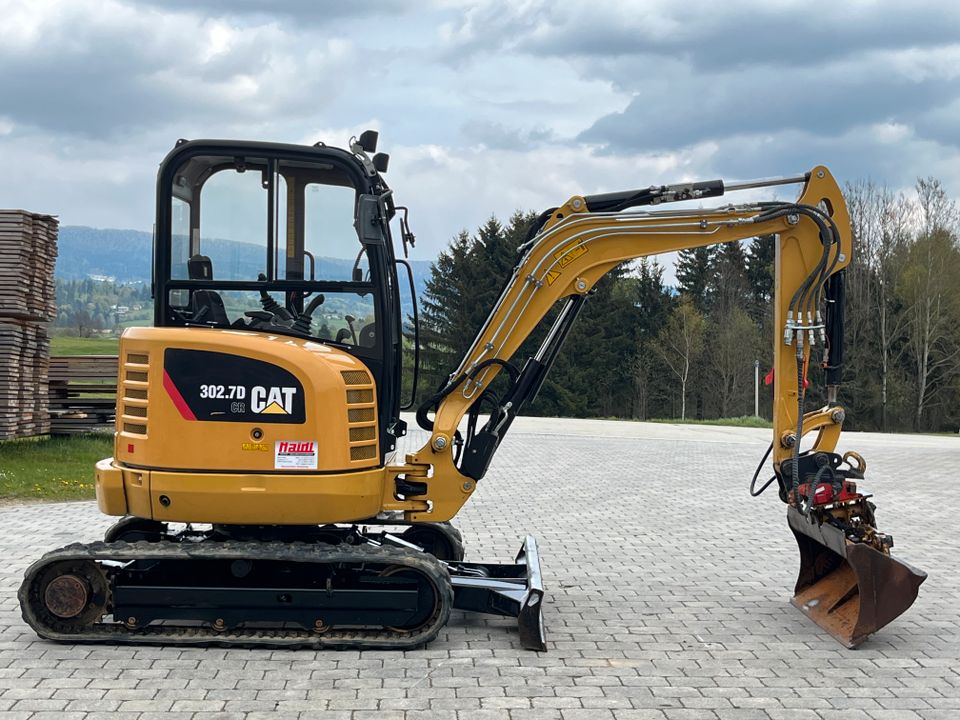 Minibagger, Bagger CAT 302.7D CR   (27500€netto) in Neureichenau