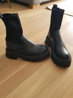 Boots Stiefel von Zara neuwertig Bayern - Traunstein Vorschau