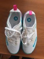 Sport-Handballschuhe unpaarig Gr rechts 39 / links 37 Bayern - Vöhringen Vorschau