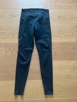 Uniqlo Sport Legging schwarz Gr. XS Bayern - Bayreuth Vorschau