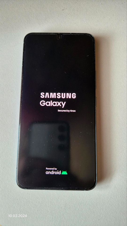 Samsung S22 5G 256 GB in Kalefeld