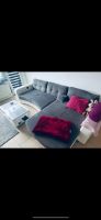Eine Schöne Couch mit LED und Musikbox Nordrhein-Westfalen - Herne Vorschau