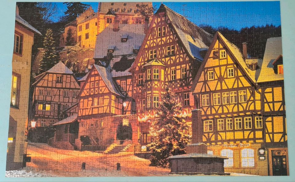 Puzzle 1000 Teile Stadtmotiv Gebäude in Schwerin