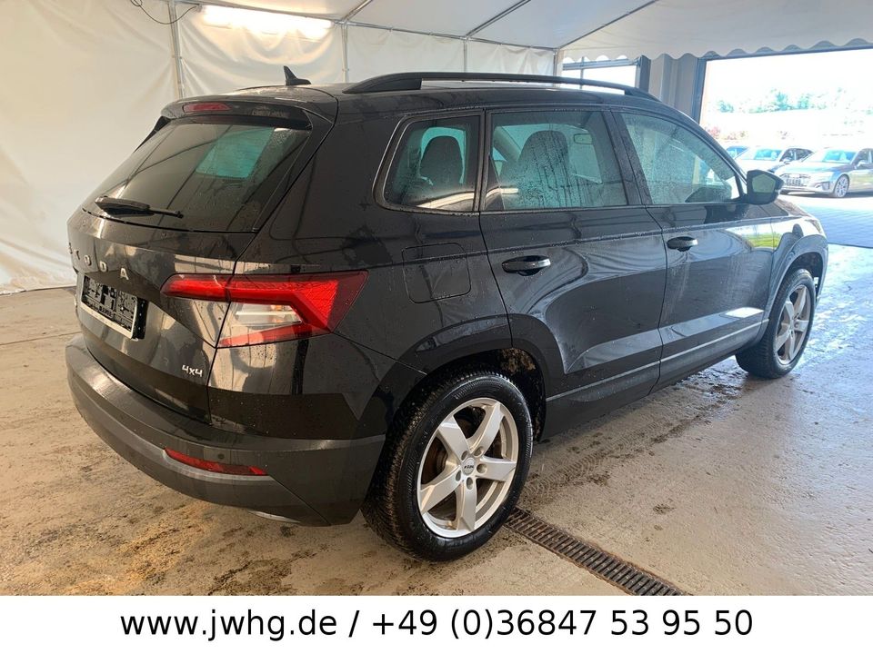 Skoda Karoq Style 4x4 LED ACC VirtCockp Kam Unfallfrei in Steinbach-Hallenberg (Thüringer W)