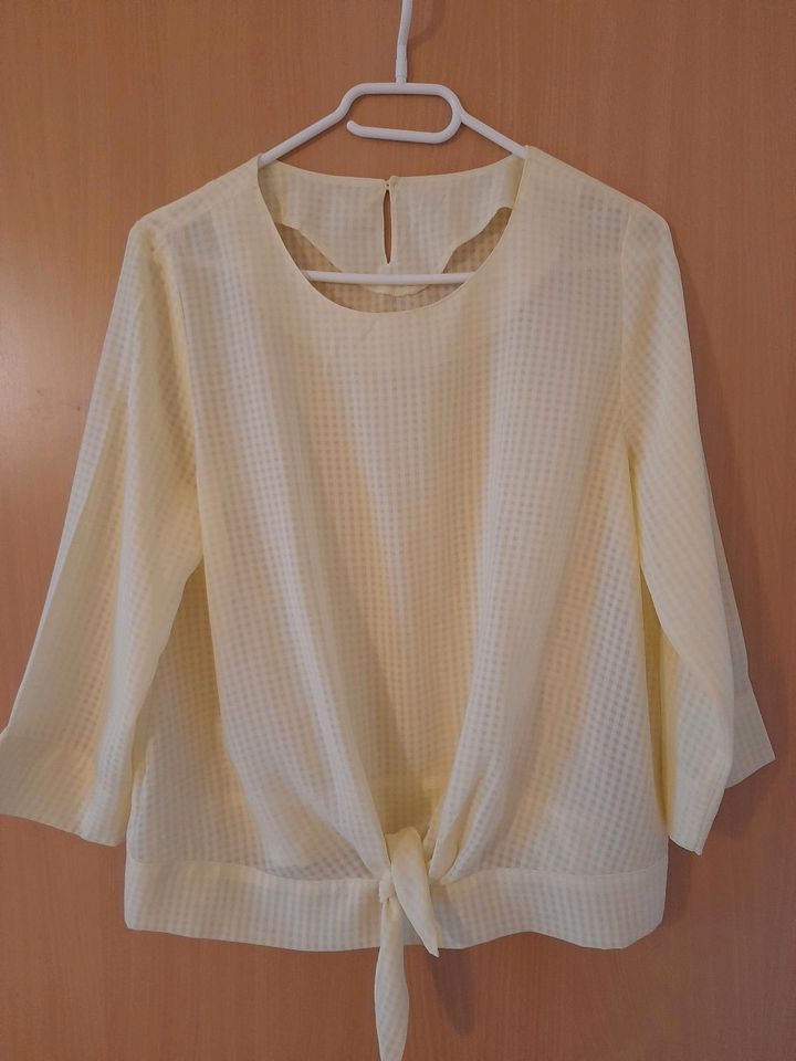 Bluse, 3/4 Arm Bluse,  Neuwertige Bluse gelb in Zöllnitz