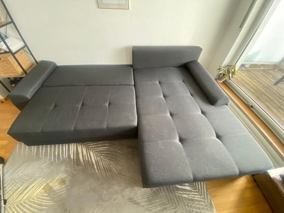 Ecksofa - Sofa Couch wegen Umzug zu verkaufen in Frankfurt am Main