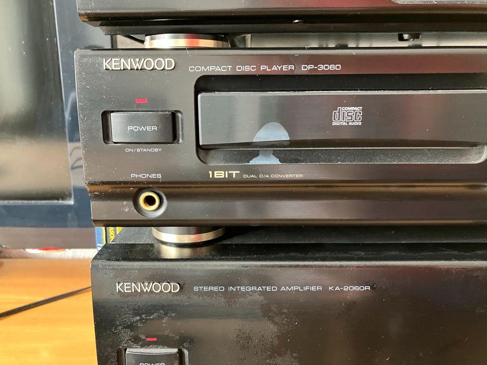Kenwood Stereo Receiver CD Player und FM Tuner in Rodenbach
