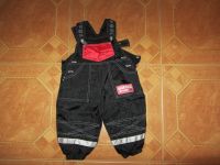 Kleinkinder Schneehose Skihose Gr. 74 Latzhose schwarz Winter Sachsen-Anhalt - Schkopau Vorschau