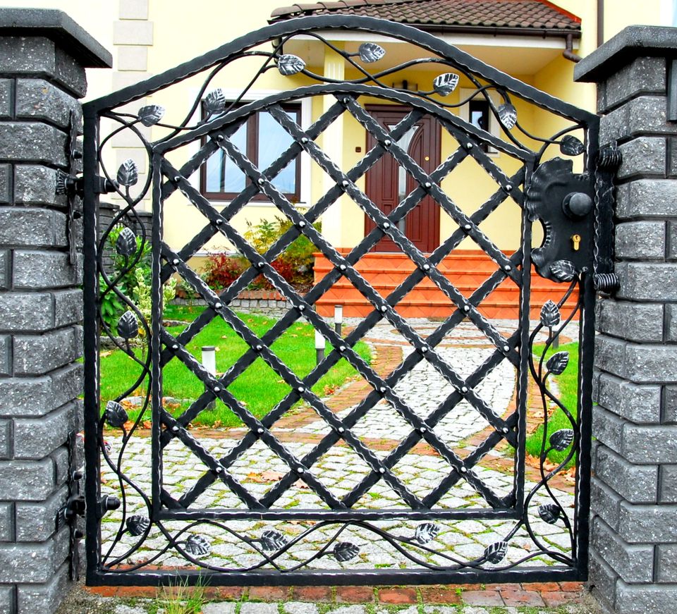 Zaun Gartenzaun Stahl Zaun Stahlzäune Schiebetore Tor Tore in Altenburg