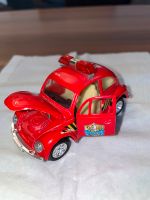 VW Käfer als Feuerwehr, Metall, mit Dachalarm, 8,5 cm, starker Rü Berlin - Spandau Vorschau