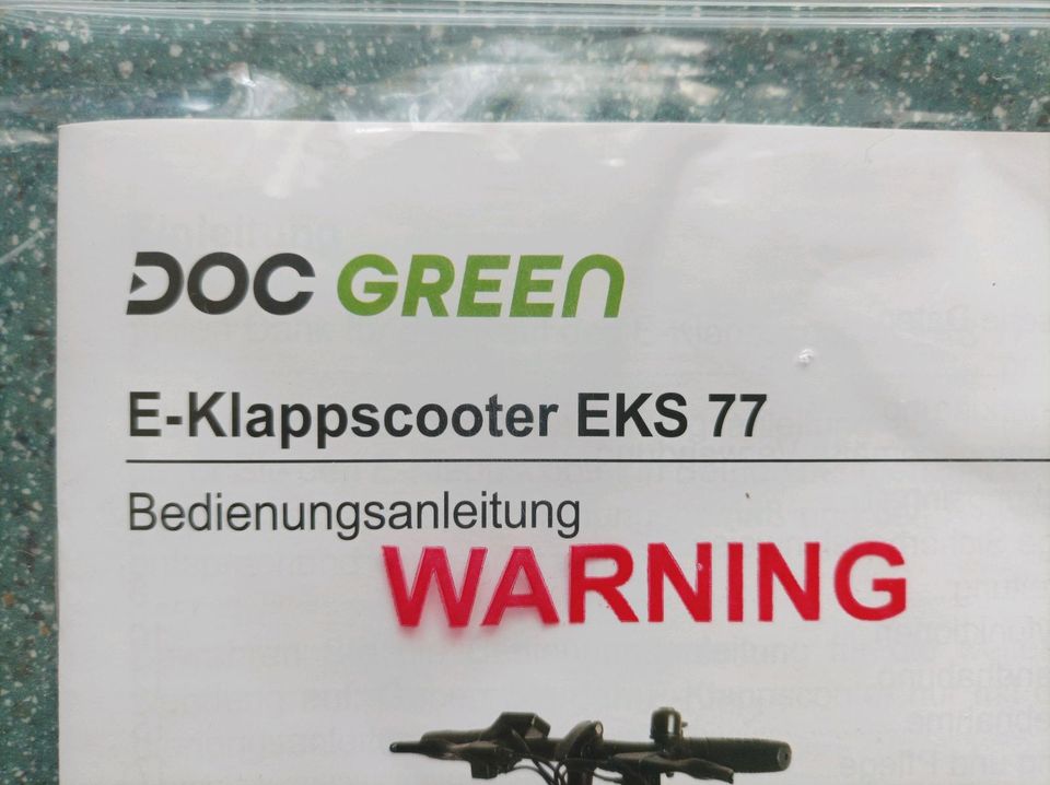 E-Klappscooter.      Ohne Straße Zulassung in St. Georgen