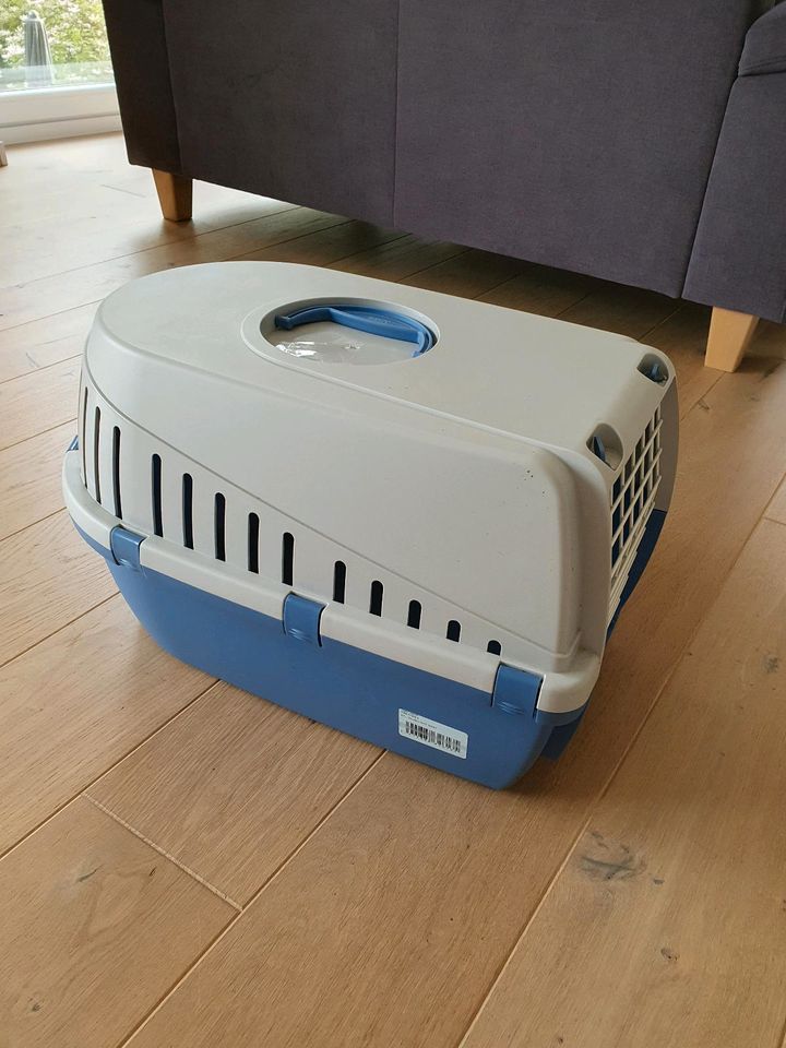 Transportbox Katze Hund Haustier in Kürten