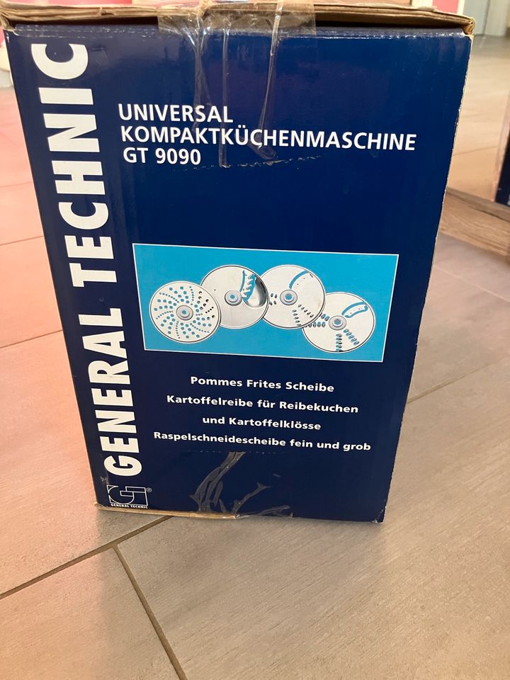 Universal Küchenmaschine 500 Watt *neu, unbenutzt* in Görlitz