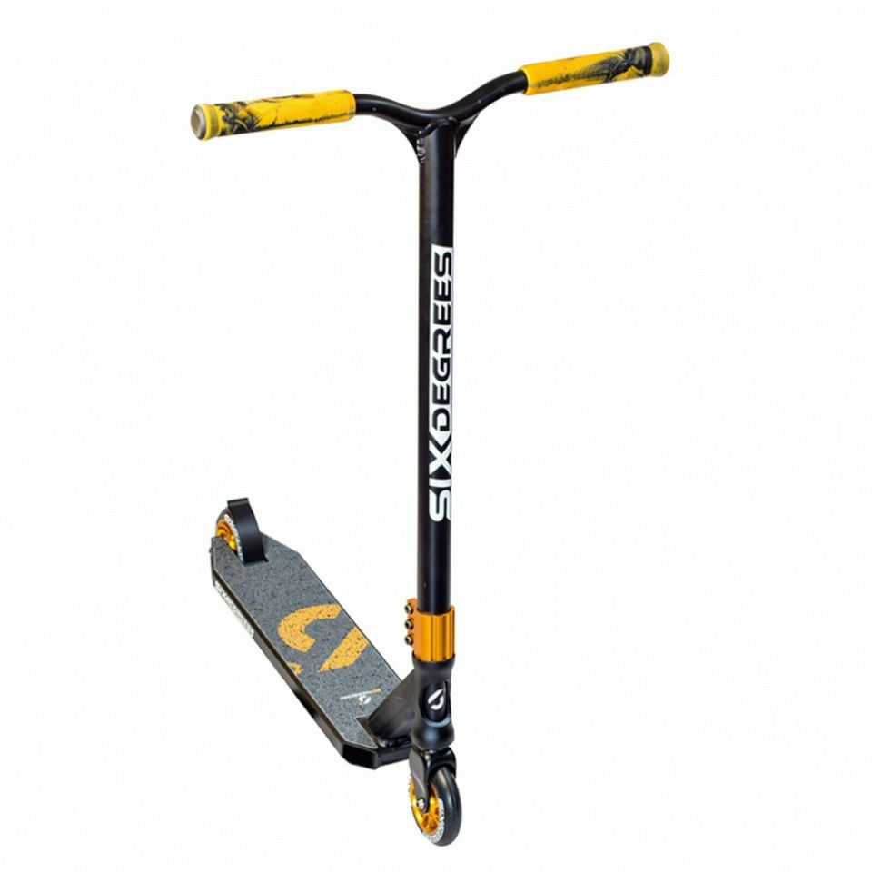 Six Degrees Stuntscooter schwarz/gold 548 in Dormagen