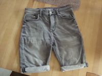 Shorts, Jeansbermuda, Jeansshorts, Gr. 28, grau, C&A, Jog Denim Bayern - Altendorf Vorschau