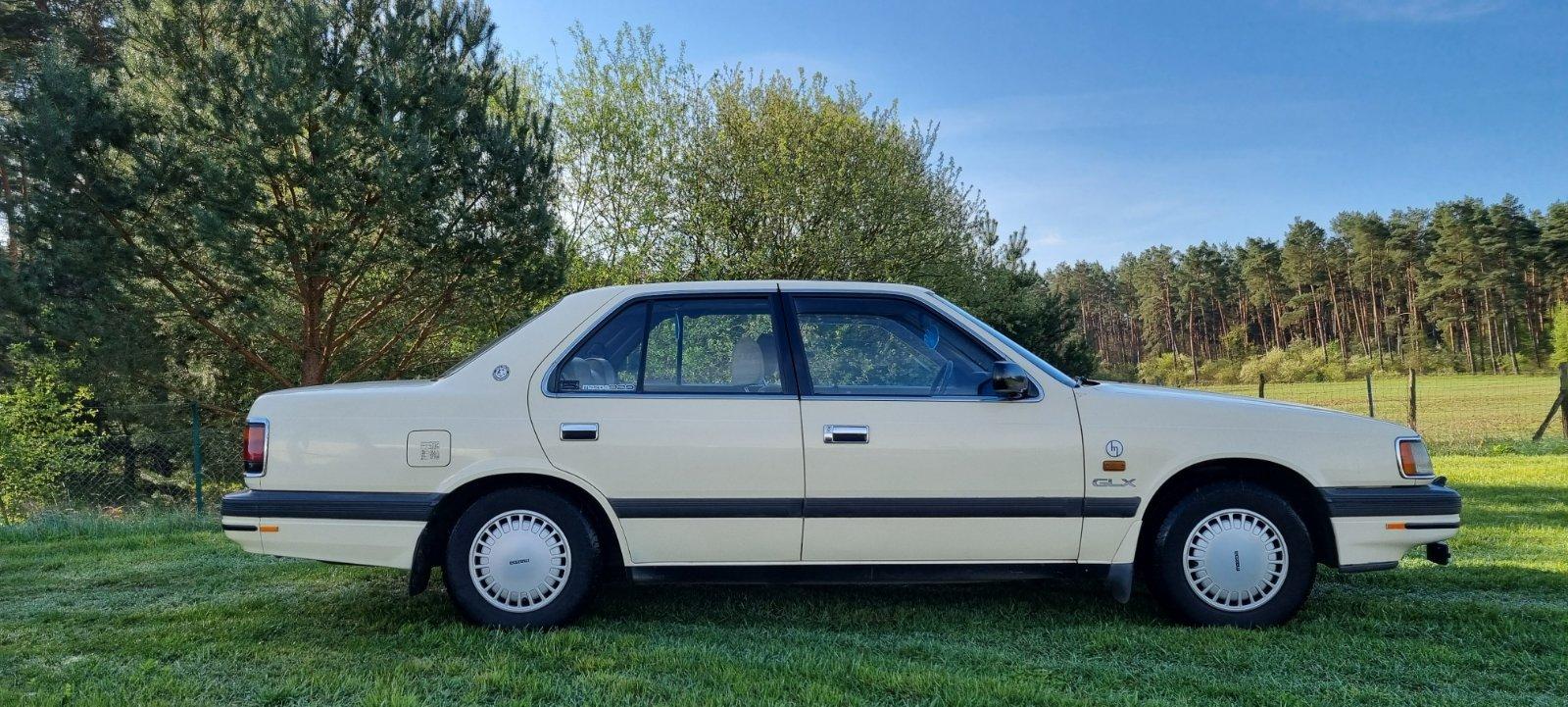Abbildung des Autos Mazda 929 1ste Hand Oldt…