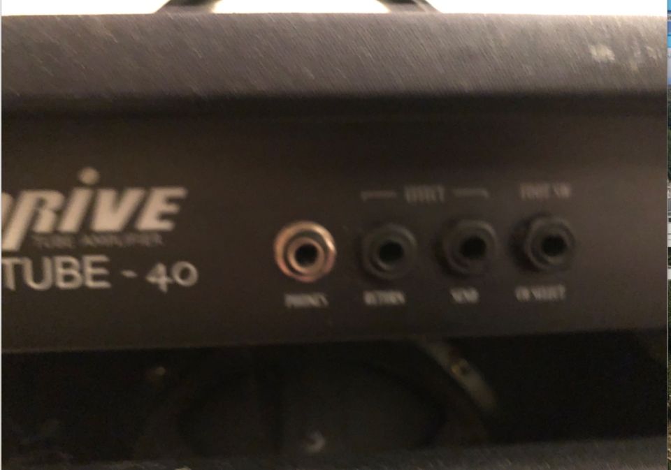 Drive Tube/Röhren Amp/Verstärker Combo 40 Watt 10 Zoll Speaker in Hamburg