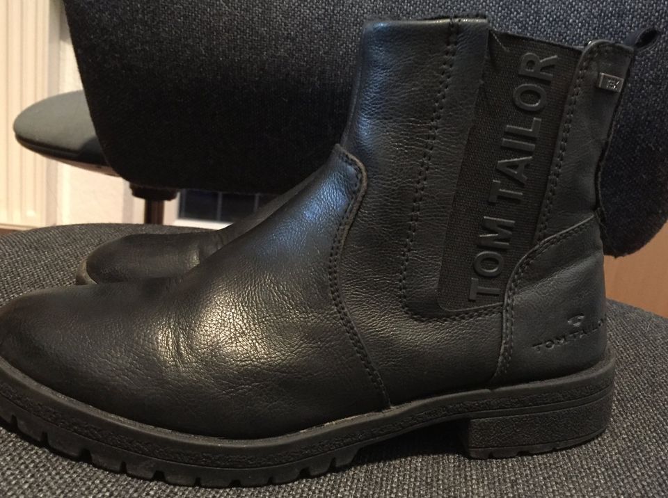 Tom Tailor Damen Mädchen Chelsea Boot Stiefelette schwarz 39 in Dußlingen