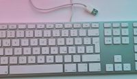 Apple Tastatur -  MB110D/B - USB - Deutsch QWERTZ - Ziffernblock Berlin - Charlottenburg Vorschau