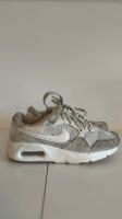 Nike Air Schuhe, Gr. 36,5 Nordrhein-Westfalen - Harsewinkel Vorschau