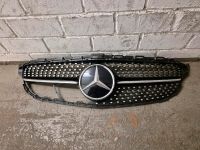 Kühlergrill Original Mercedes AMG C Klasse 220 W205 Düsseldorf - Oberbilk Vorschau