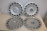 4 x Orig.BMW E34 5er Radkappen 15 Zoll 36131093324 Nordrhein-Westfalen - Herford Vorschau