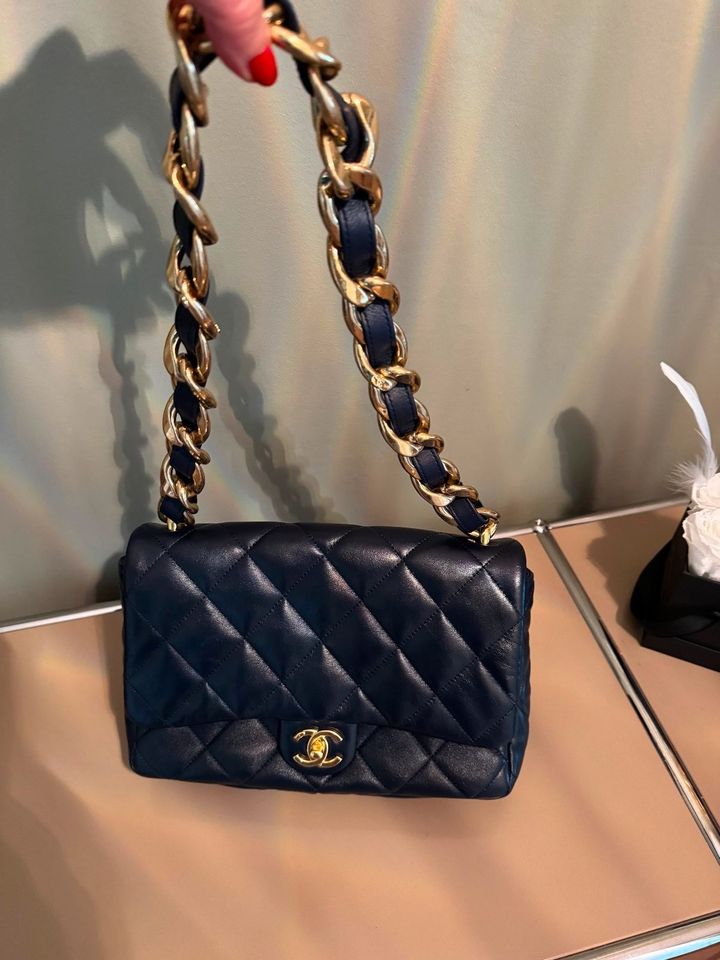 CHANEL Tasche, original in Hamburg