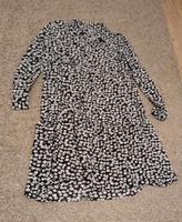 Damen Kleid JDY Kleid gemustert kurz Oberteil Gr. 38 40 Niedersachsen - Barßel Vorschau