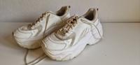 Sneaker BERSHKA Est.2001  3.B.2.S.1.K  Sportschuhe Damen Gr.39 Bayern - Ruhpolding Vorschau