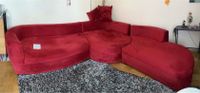 Komfortables Rotes Sofa, Rundecke, Gästebett Niedersachsen - Walsrode Vorschau