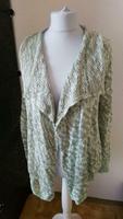 tolle Cardigan / Strickjacke von Yessica, Größe M weiß grau mint Thüringen - Ilmenau Vorschau