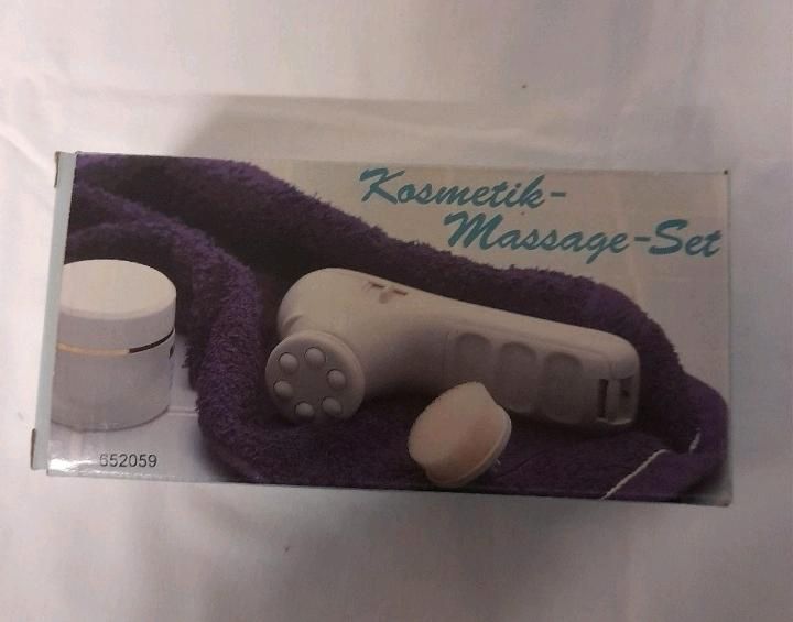 Kosmetik/Massage-Set in Hambrücken