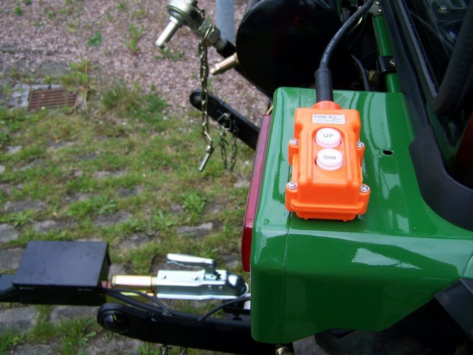 KRÜMA e-hydraulisch Kippanhänger HK1200 Anhänger Traktor ATV Quad in Waltershausen