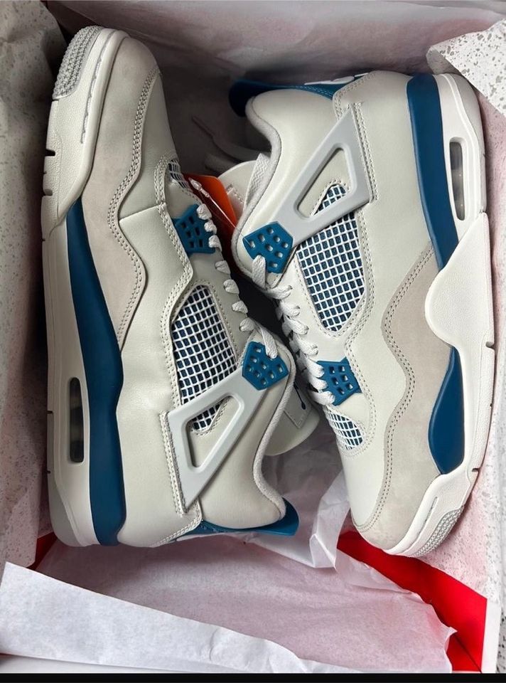 Jordan 4 Military Blue | EU. 43/ US. 9.5 OVP + Rechnung in Frankfurt am Main