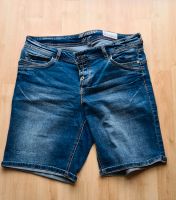 Jeans Short Bermuda blau Takko Gr. 40 Bayern - Ebersdorf Vorschau