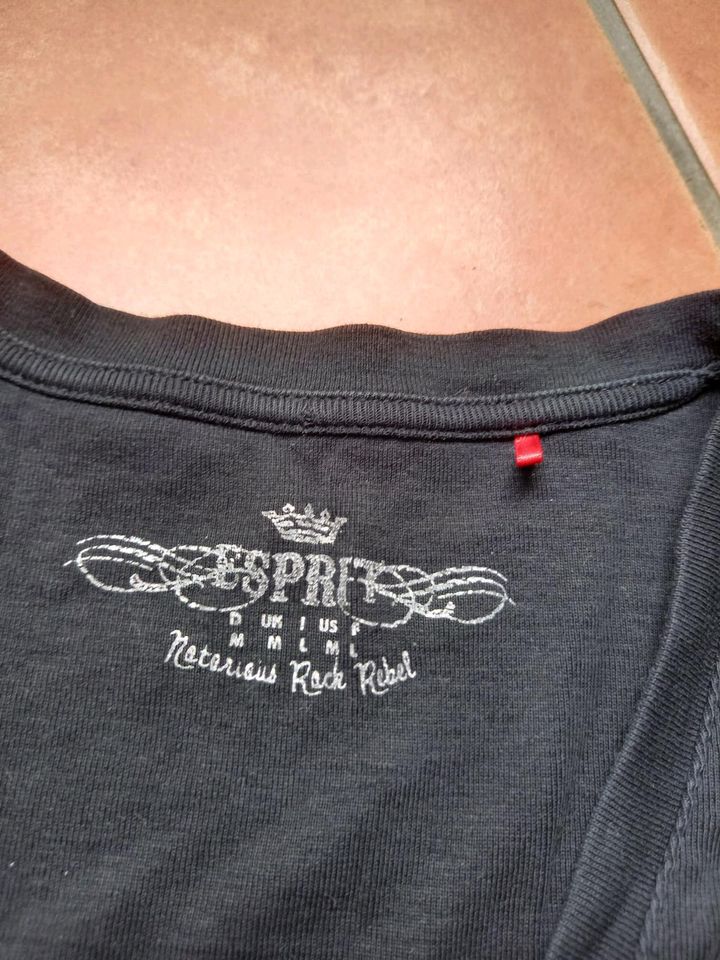 Esprit Langarmshirt Größe M mit Glitzer Logo in Bremerhaven