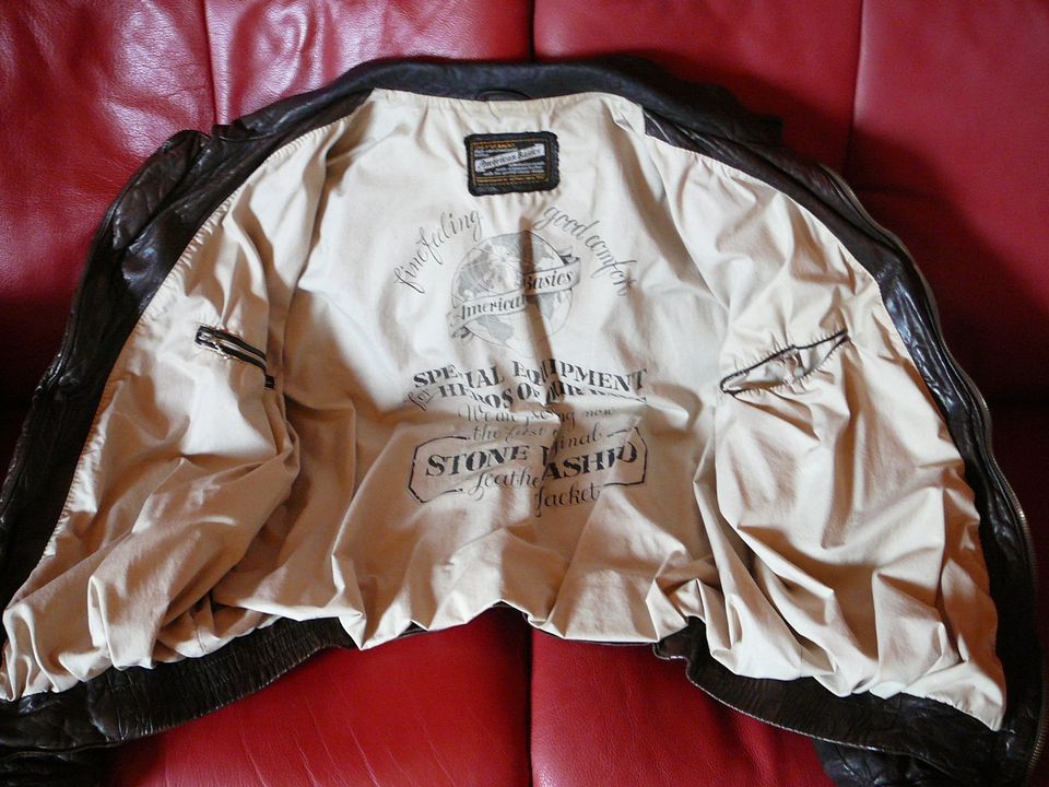 American Basics Lederjacke manufactured by M. Flues USA in Heppenheim (Bergstraße)