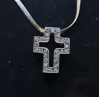 925 Silber Kreuz mit hellen Steinen Schleswig-Holstein - Flensburg Vorschau