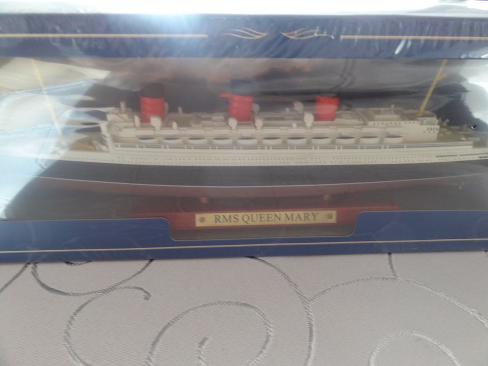 RMS Queen Mary Schiffsmodell ATLAS French Lines 1:1250 NEU OVP in Wesseling