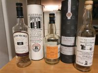 Konvolut Whiskyflaschen und Tuben leer. Hessen - Wölfersheim Vorschau