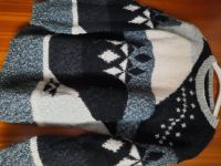 Handgestrickter Pullover, weiß-schwarz, gebraucht Schleswig-Holstein - Jarplund-Weding Vorschau