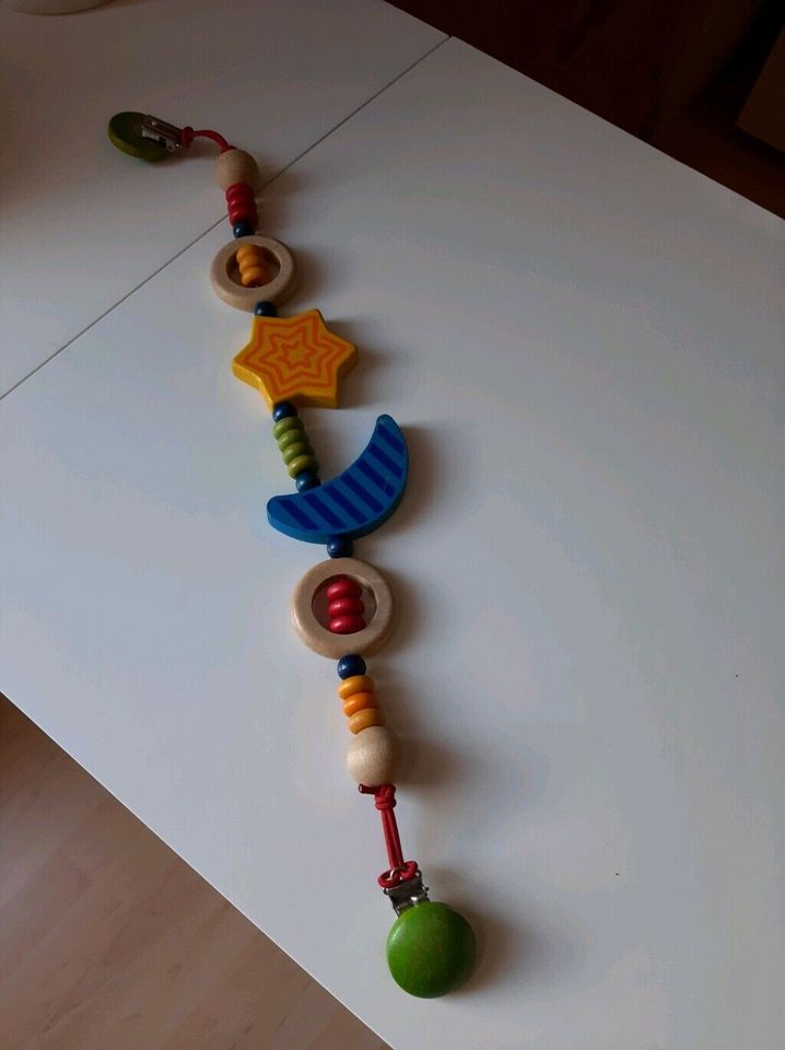 Kinderwagen Spielkette 50 cm aus Holz in Dietenheim